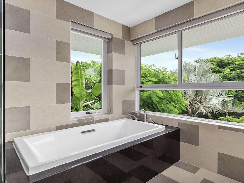 Villa, 4 Bedrooms, Private Pool (Ocean Access) photo 2