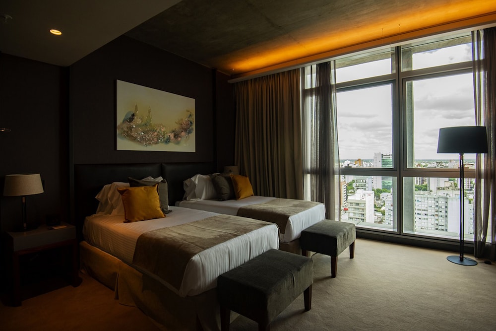 Superior Quadruple Room, 2 Queen Beds photo 3