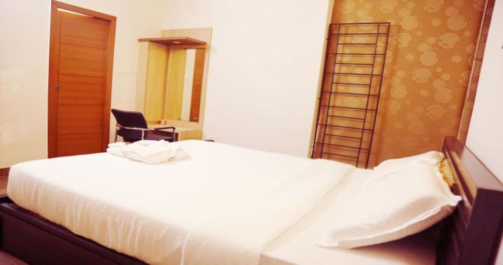 Master Room photo 3