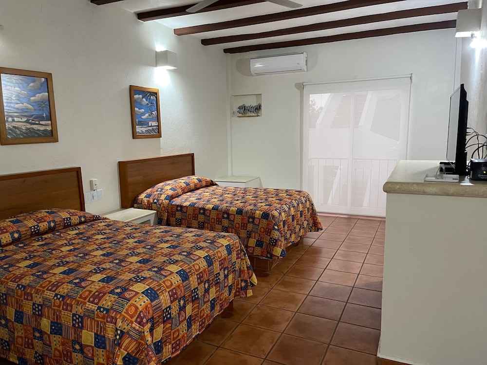 Traditional Quadruple Room photo 1