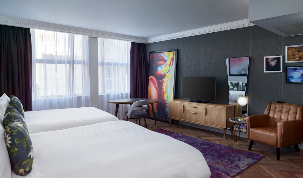 Designer Executive Room with 2 King Beds