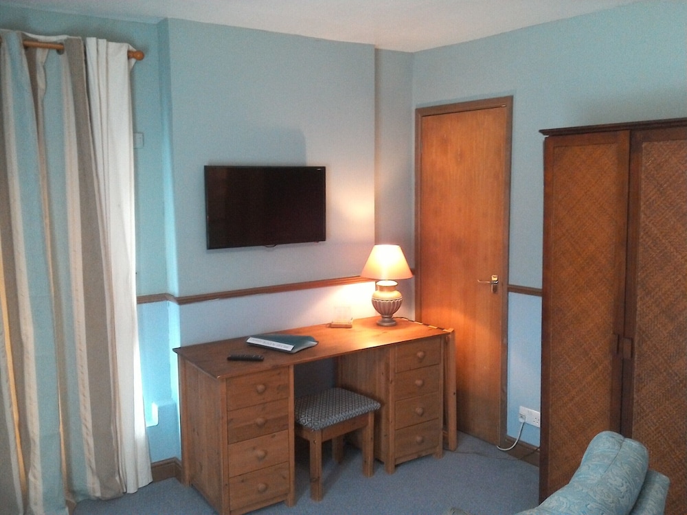 Superior Double or Twin Room, Ensuite (Large)