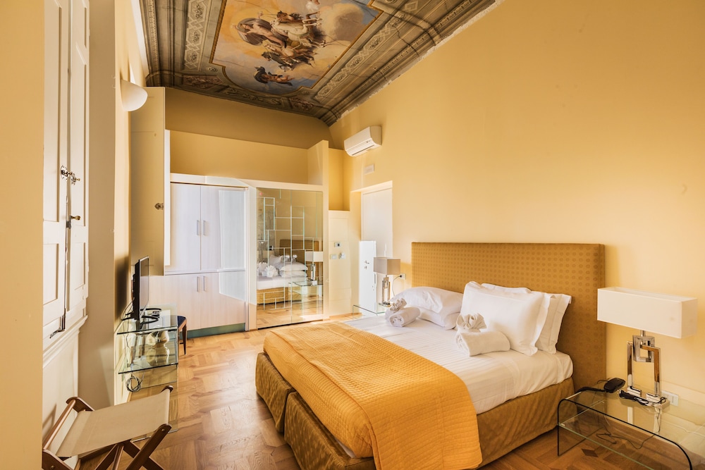 Superior Double or Twin Room photo 1