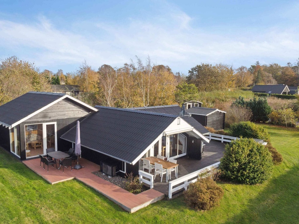 House photo 1