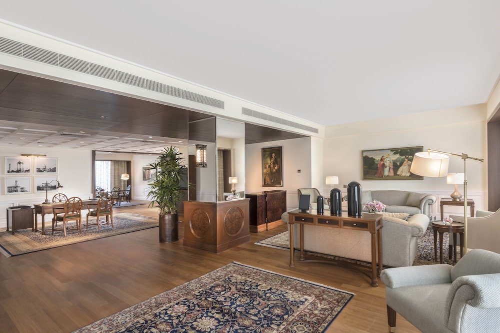 Kohinoor Suite