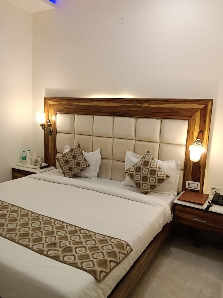 Standard Room photo 2