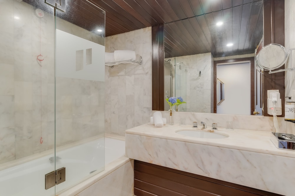 Double Room, Sea View - Photo 4