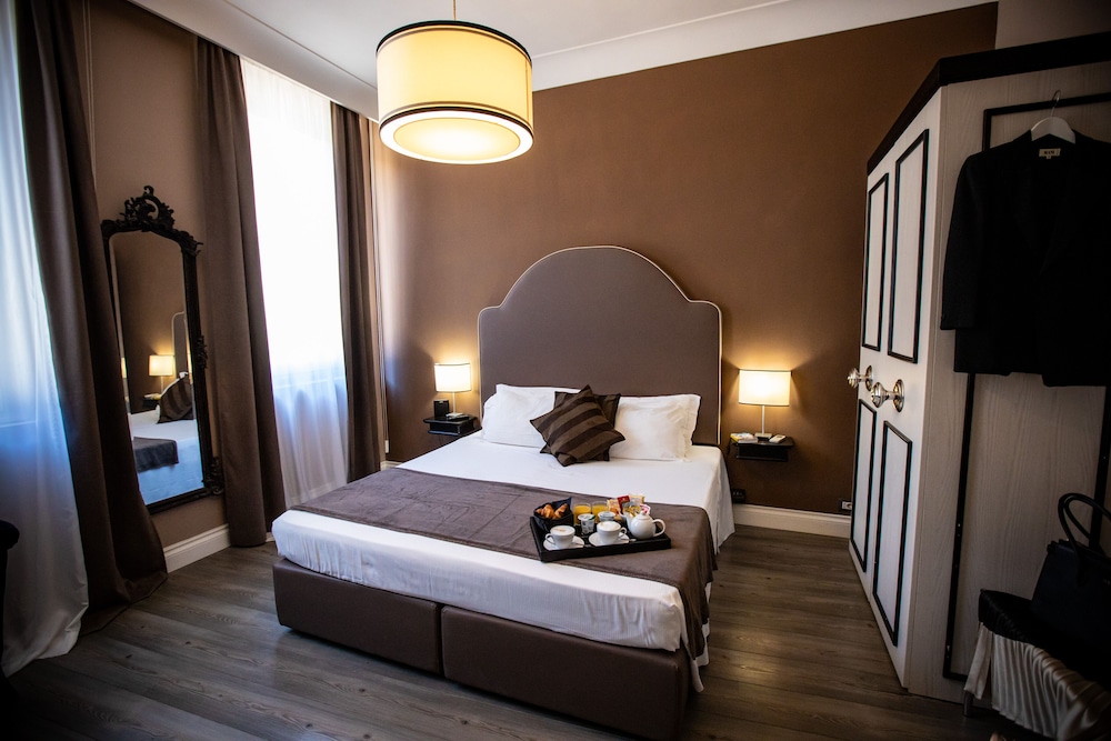 Deluxe Double Room, City View photo 1