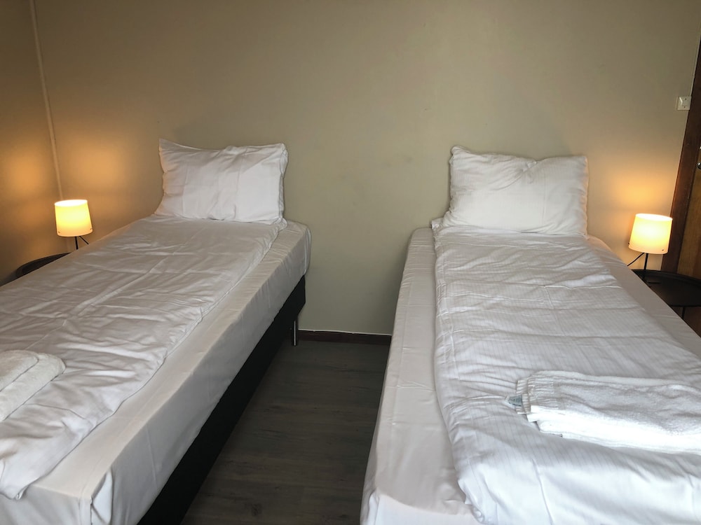 SUITE ROOM WITH LAKE VIEW photo 1