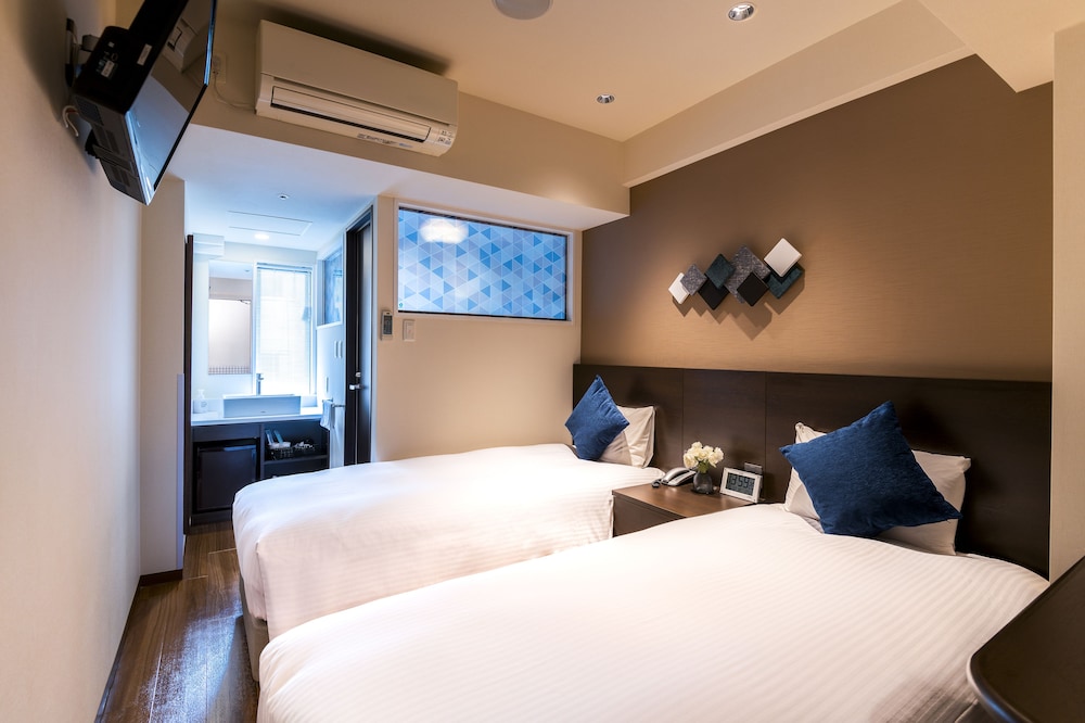 New Twin Room, Non Smoking photo 2