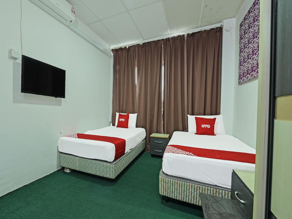 Deluxe Twin Room photo 2