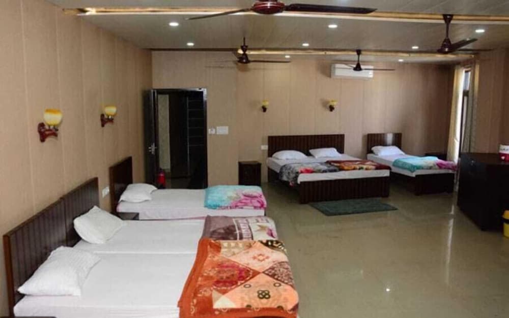 Comfort Shared Dormitory