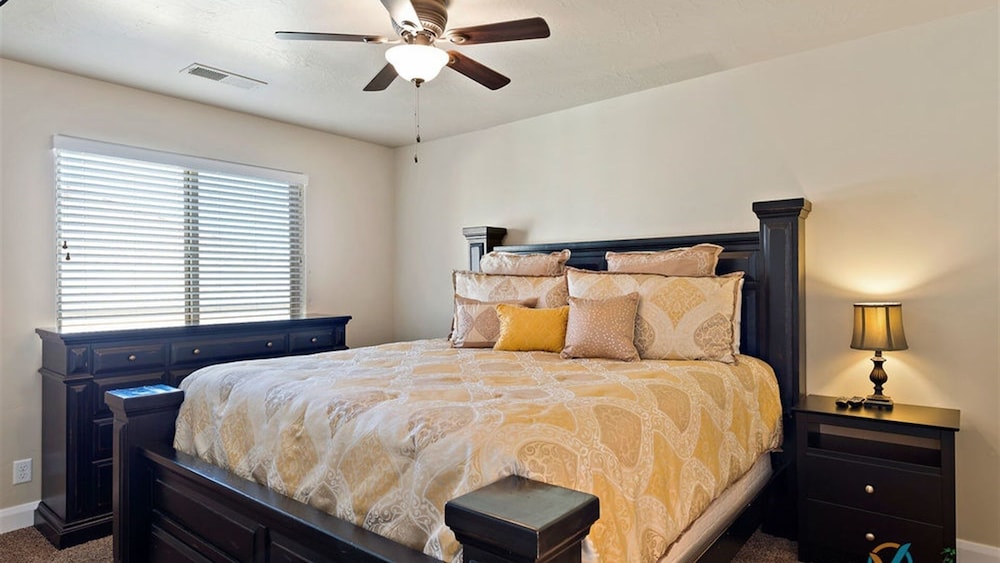 Townhome, 3 Bedrooms