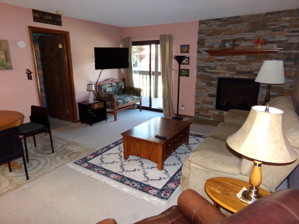 Condo, 1 King Bed (Mountainside 2 Bed 2 Bath MSBD) photo 1