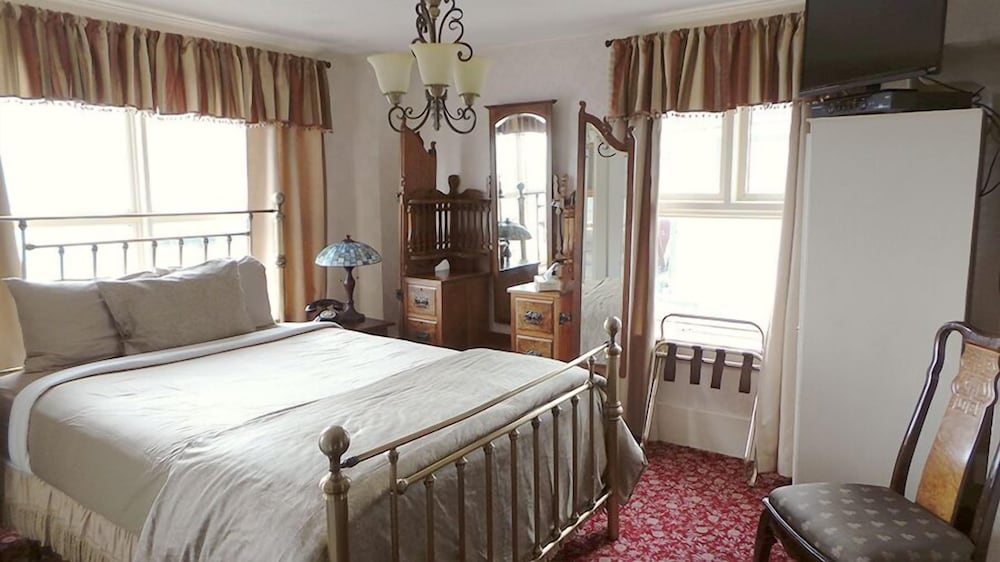 Annex 1 Queen Bed photo 3