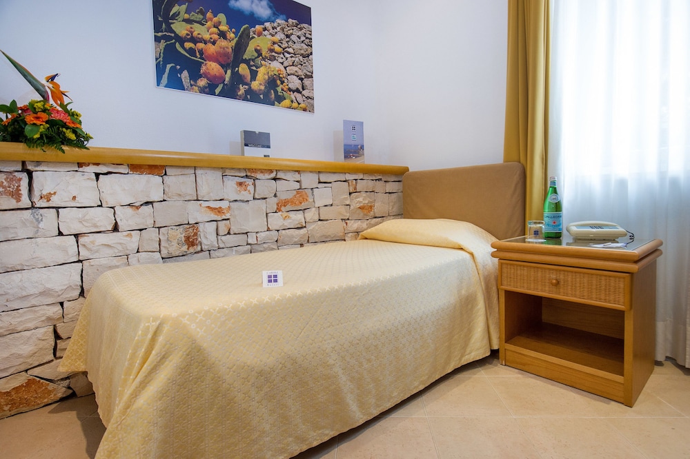 Standard Small Single Room photo 2