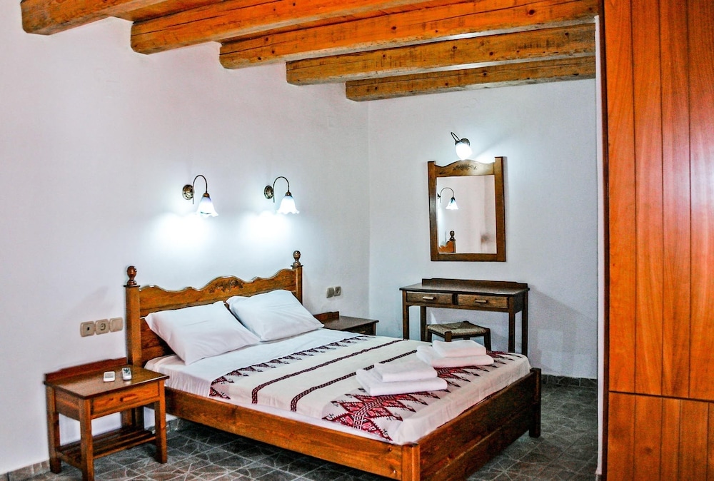 House, 3 Bedrooms