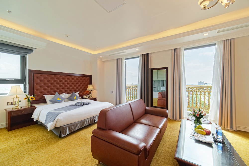 Deluxe Double Room - Photo 1