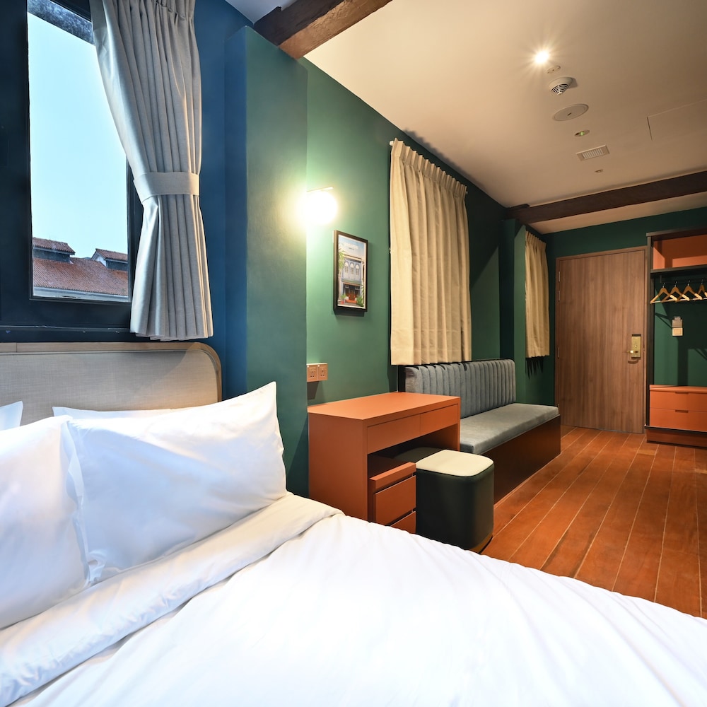 Deluxe Double Room photo 2