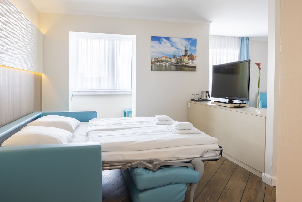 Studio Suite - Photo 4