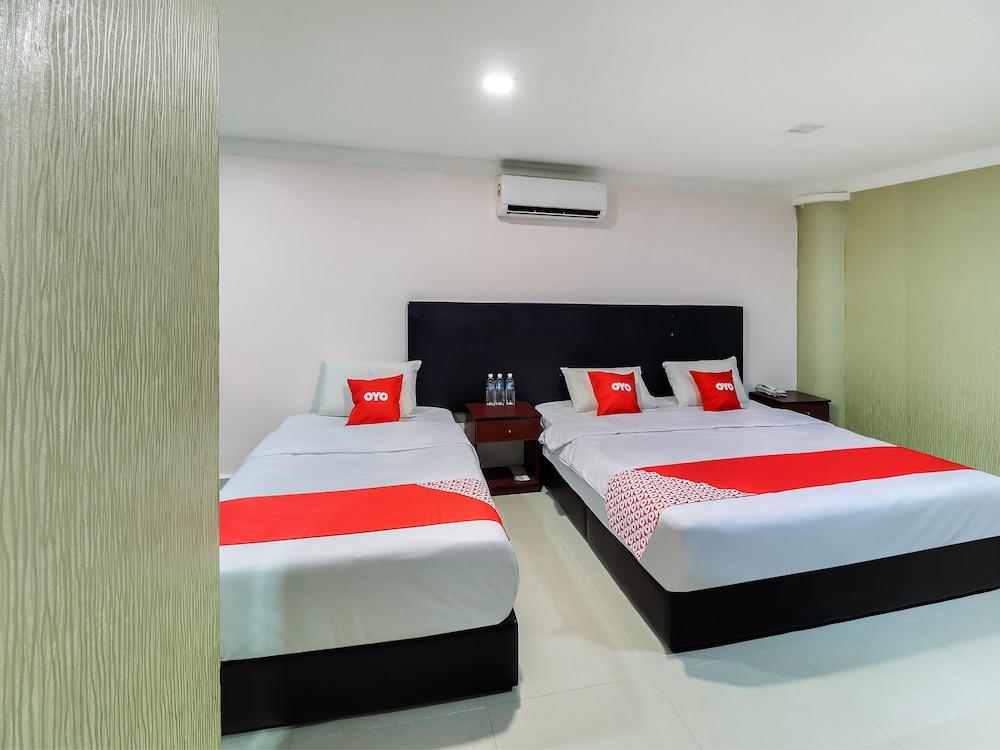 Deluxe Triple Room photo 2