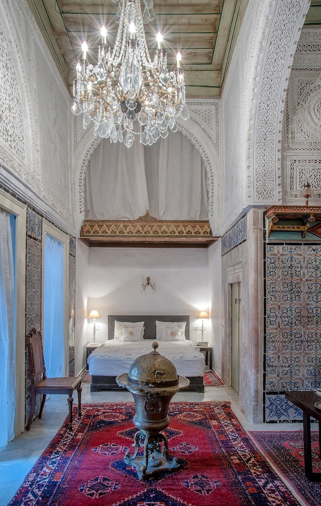 Suite, Private Bathroom