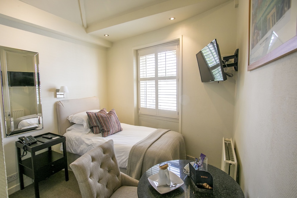 Standard Single Room, Private Bathroom, City View photo 1