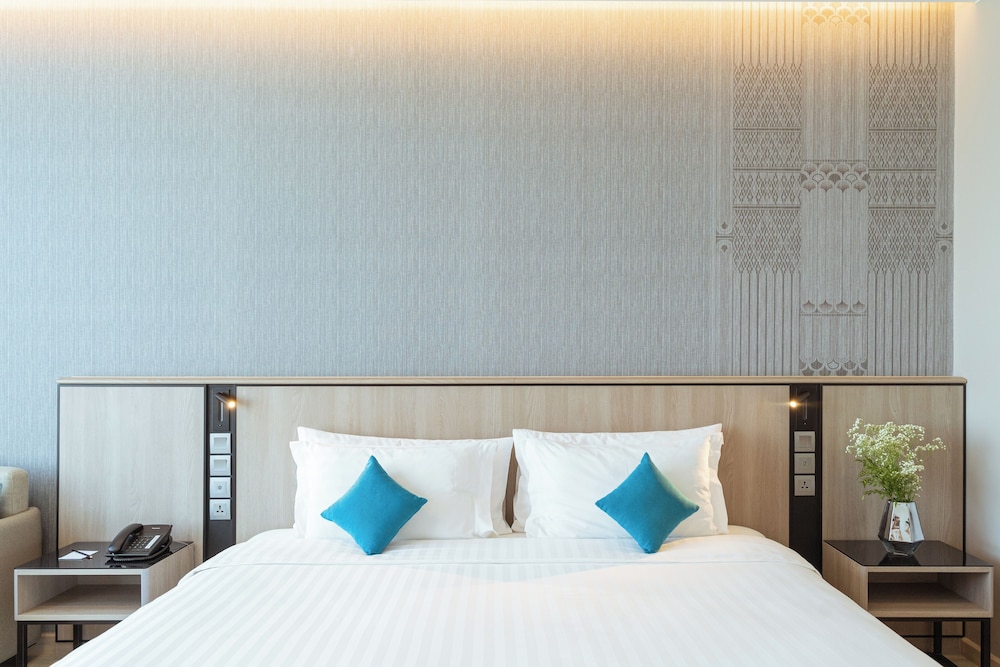 Grand Deluxe Suite Room - Photo 7