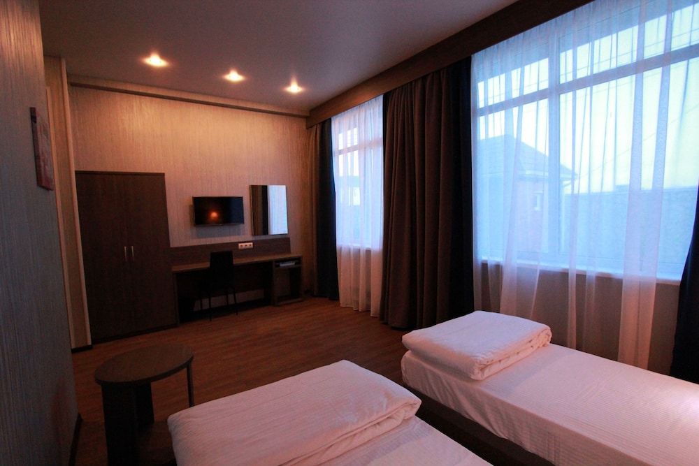 Standard Double or Twin Room, 1 Bedroom photo 2