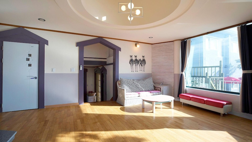 Basic Room, 1 Bedroom (VIP)