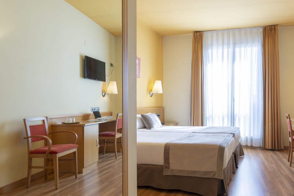 Superior Room, River View - Photo 3