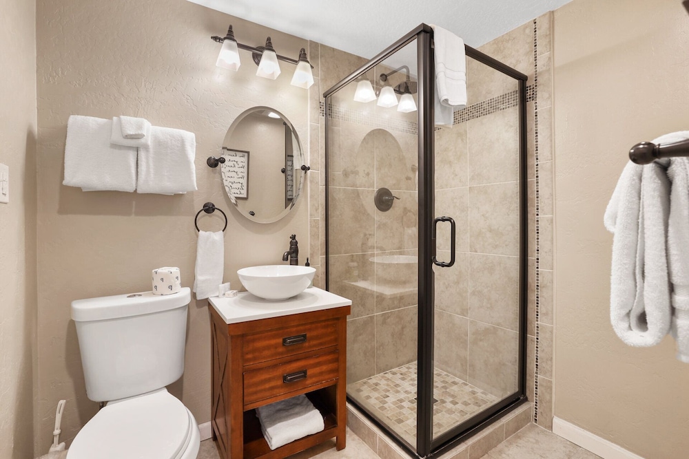 Condo, Multiple Beds, Hot Tub, Mountain View (Heavenly Haven) photo 2
