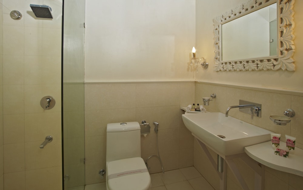 Superior Room with Airport Pickup