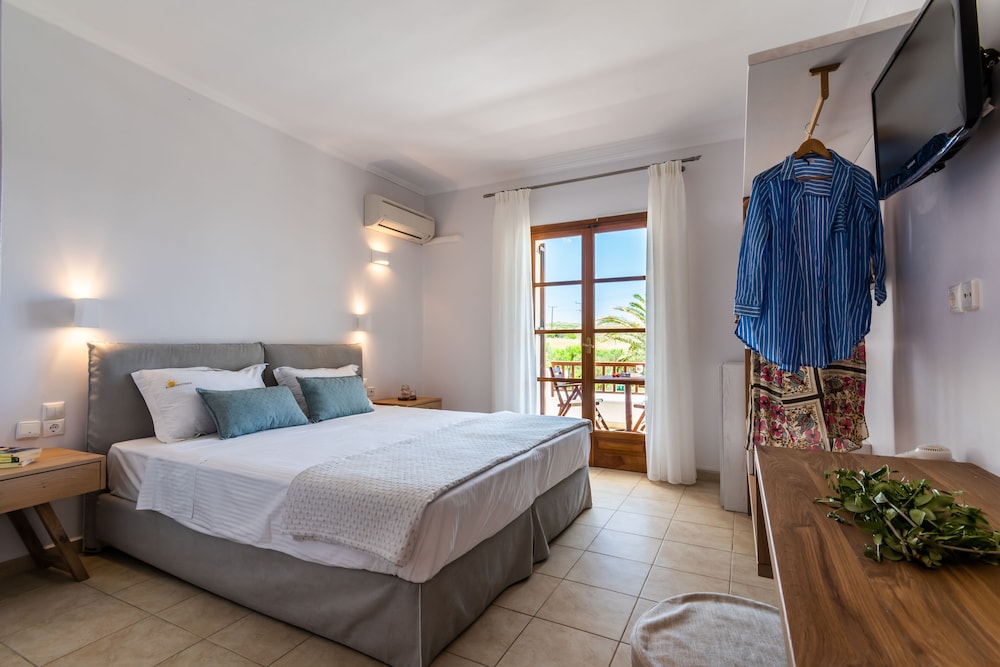 Superior Room, Garden View
