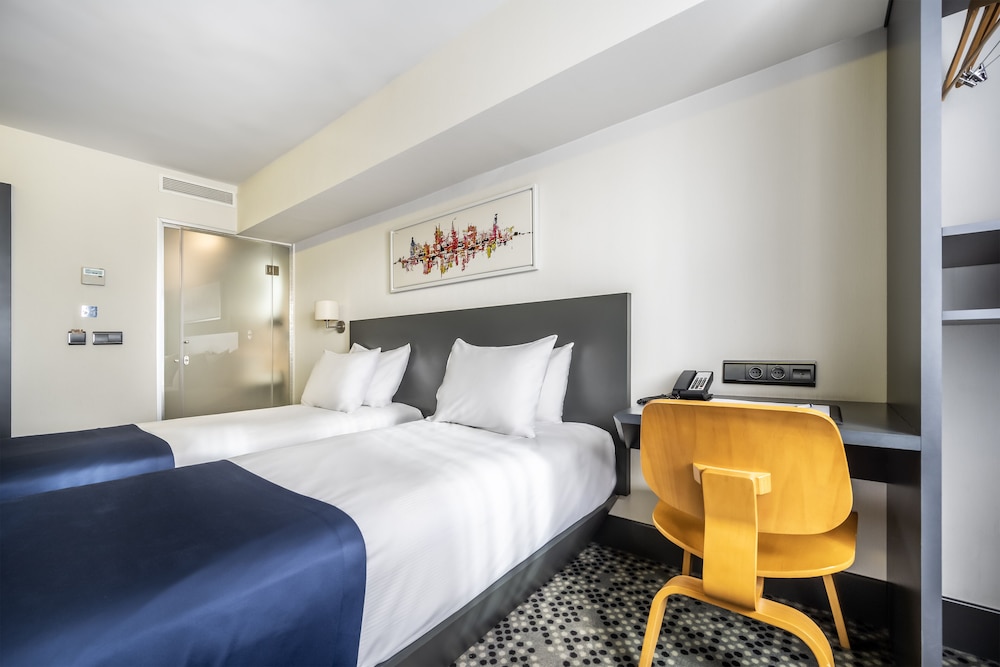 Superior Twin Room, 1 Bedroom, Non Smoking photo 3