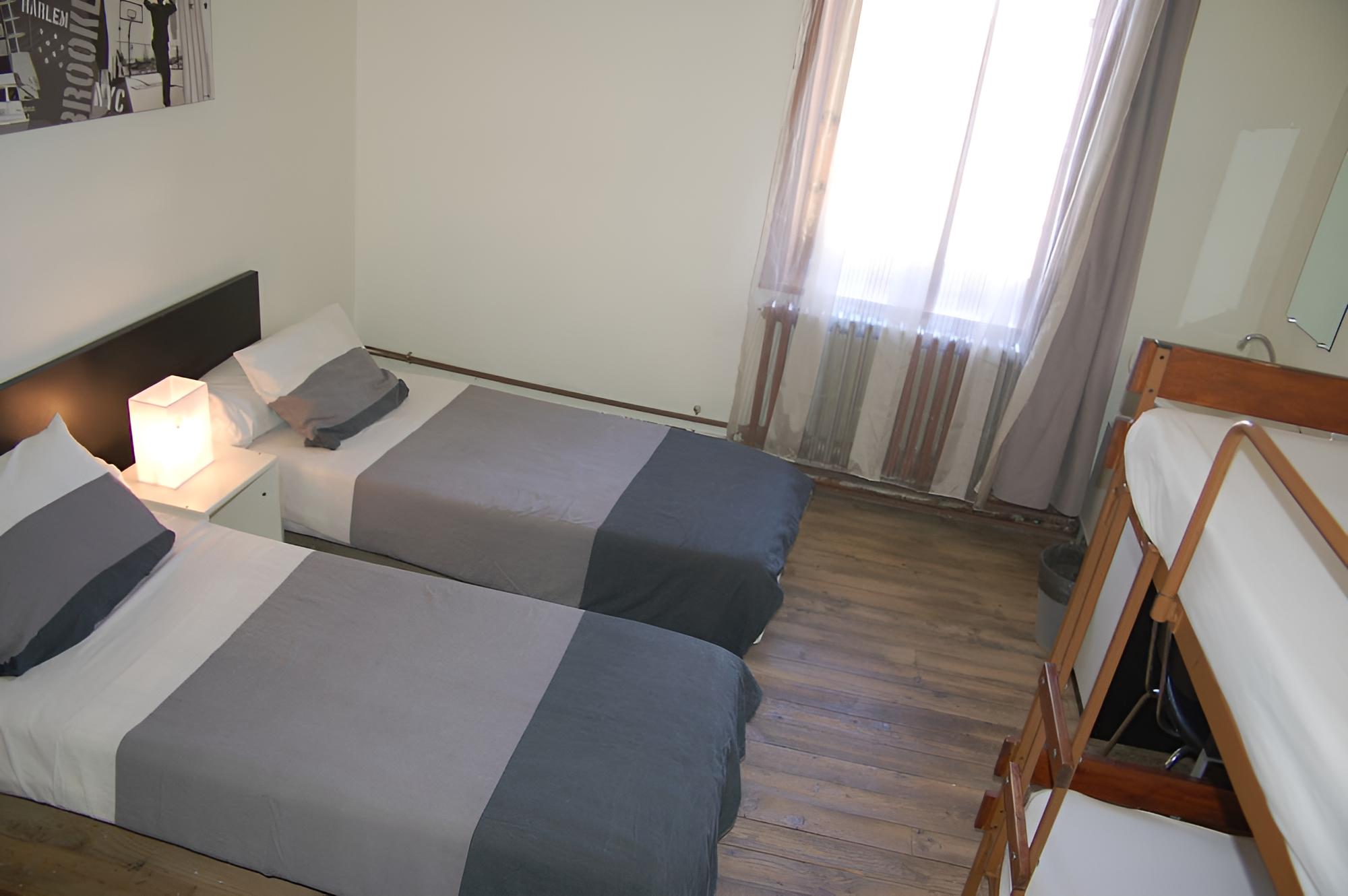 Standard Quadruple Room, Shared Bathroom