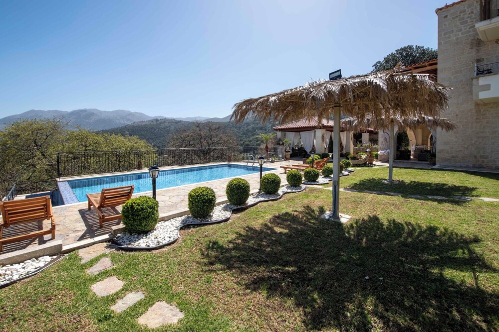 Luxury Villa, 6 Bedrooms, Private Pool, Sea View