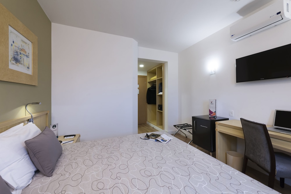 Standard Double Room - Photo 4