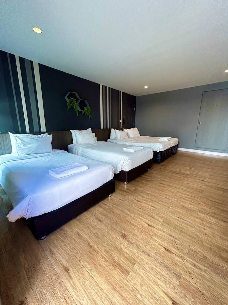 Quadruple Room, 1 Bedroom photo 3