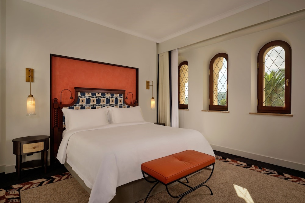 Classic Room, 1 Queen Bed, Garden View