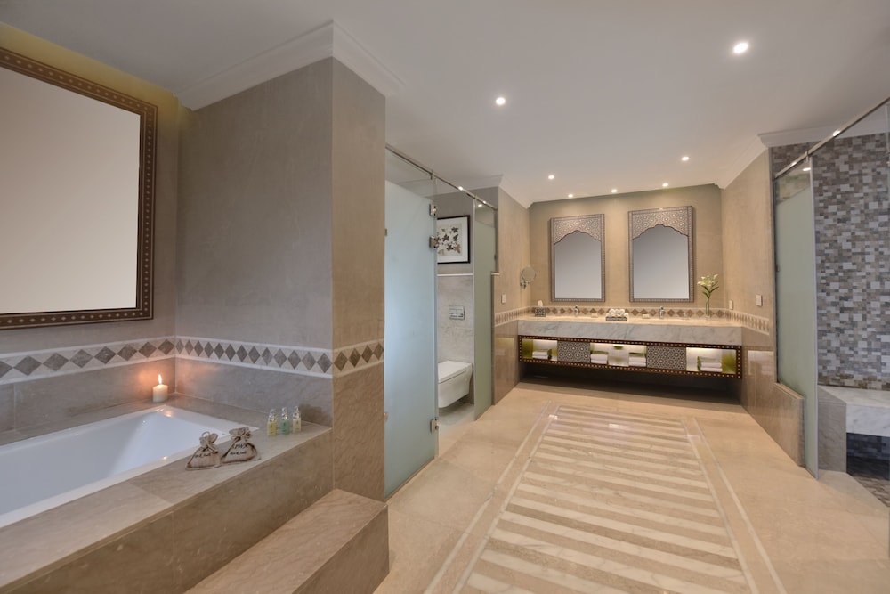 Royal Suite, 1 Queen Bed, Private Pool
