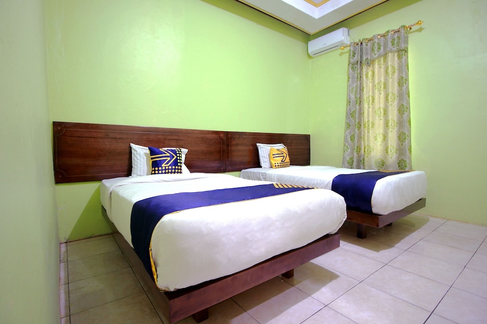 Basic Twin Room photo 1