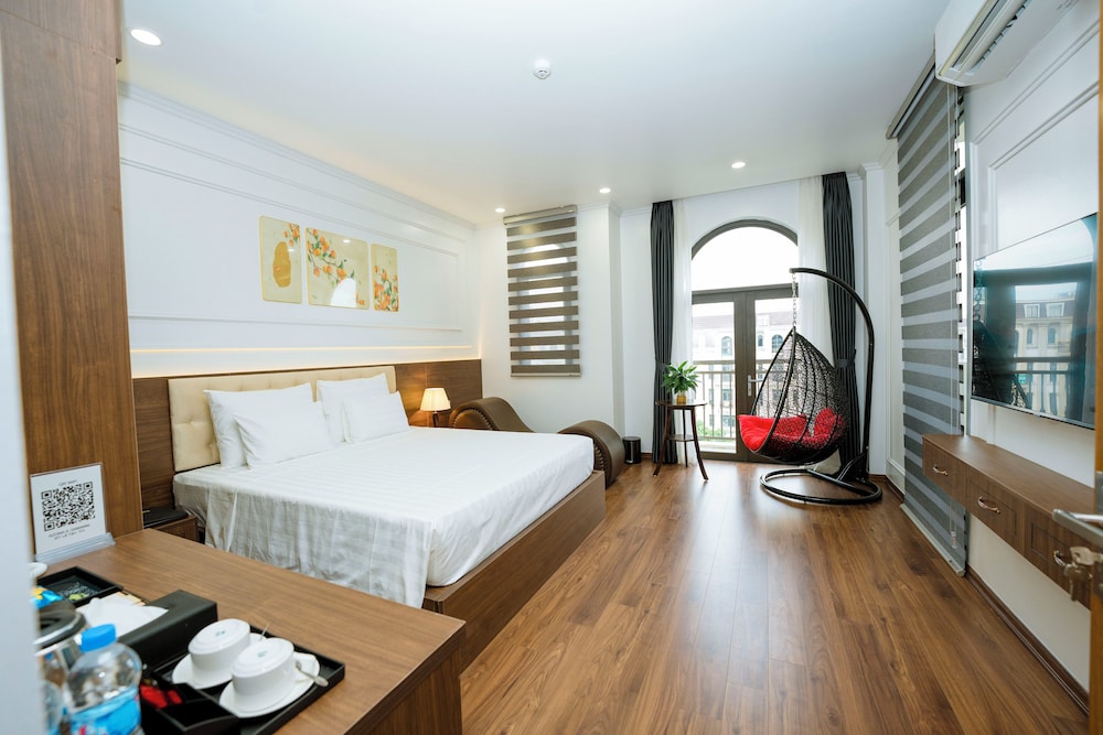 Luxury Double Room Single Use, Balcony, City View