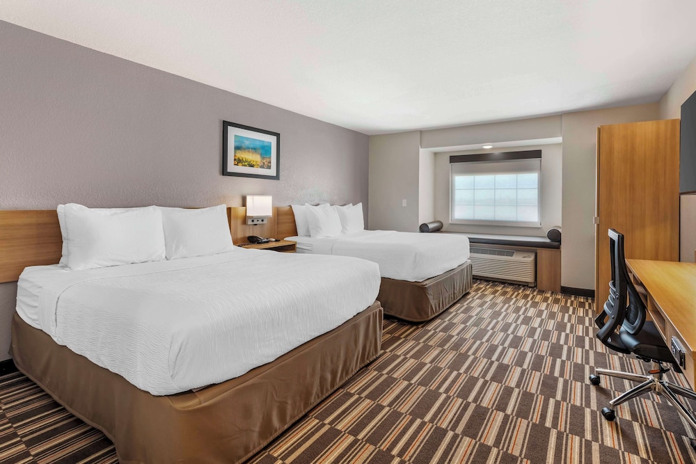 Standard Room, 2 Queen Beds, Non Smoking photo 1