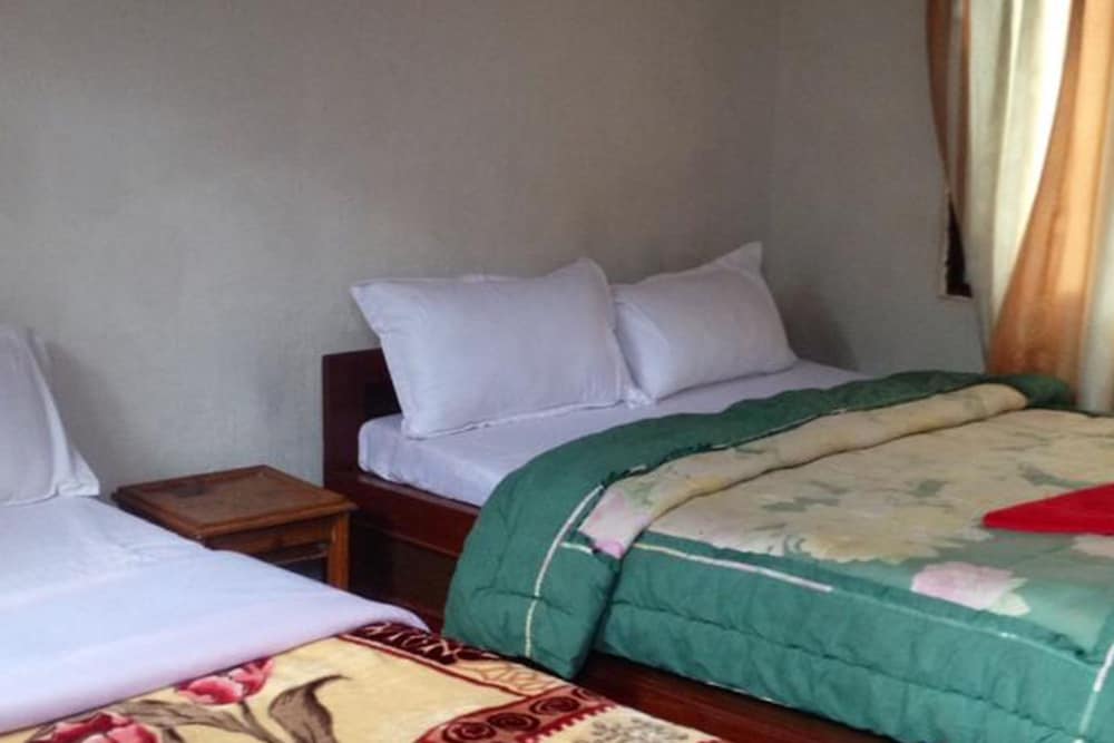 Basic Triple Room