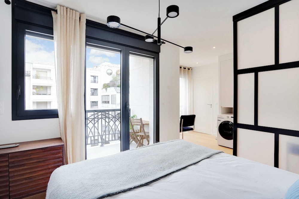 Studio, Balcony photo 1
