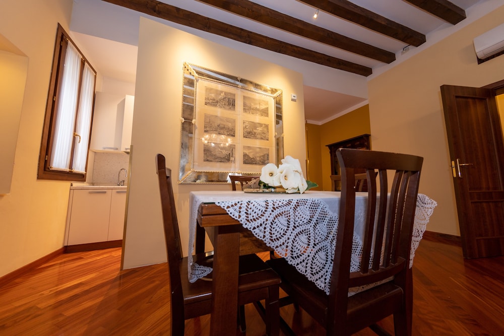 Superior Apartment photo 1