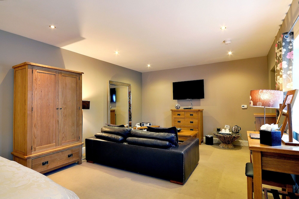 Studio, Jetted Tub, Sea View (Room No 4) photo 3
