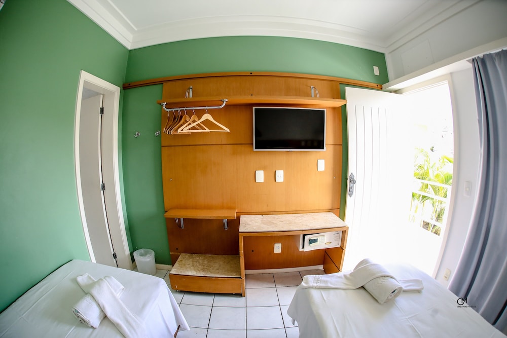 Standard Double or Twin Room - Photo 3