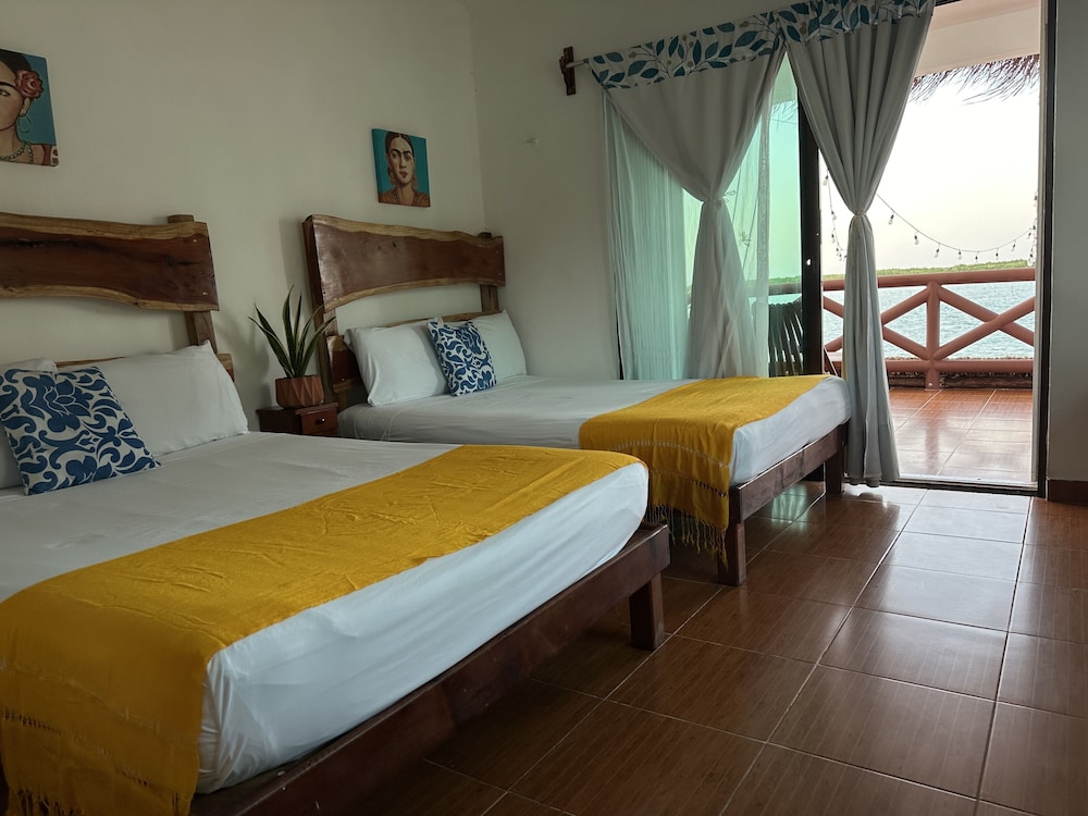 Deluxe Quadruple Room photo 1